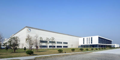 Guangzhou Hlieir Automotive Parts Co., Ltd . linea di produzione del fabbricante