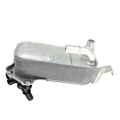 comprare Scambiatore di calore a raffreddamento dell'olio per BMW1 2 3Touring 4 Coupé F30 F32 F33 F36 17217593856 17217600553 7593856 fabbricazione online