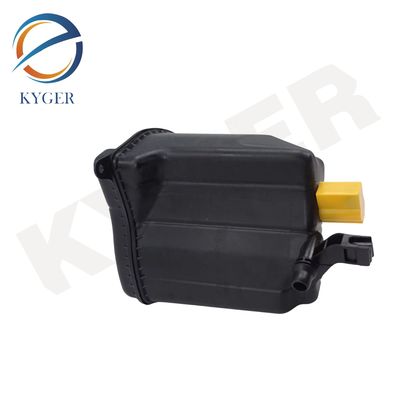 comprare 1713 7647 283 Serbatoio di espansione del liquido di raffreddamento del motore per auto Per BMW F01 F02 F03 F04 F06 F07 F10 F12 F13 17137647283 fabbricazione online