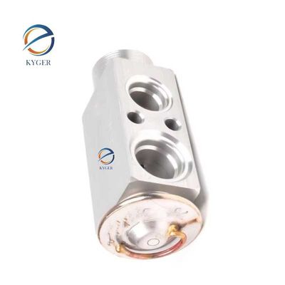comprare 2208300384 Valvola di espansione AC Aria Condizionata 2308300184 6398300384 per Mercedes Benz W203 CL203 W220 W211 Ricambi Auto fabbricazione online