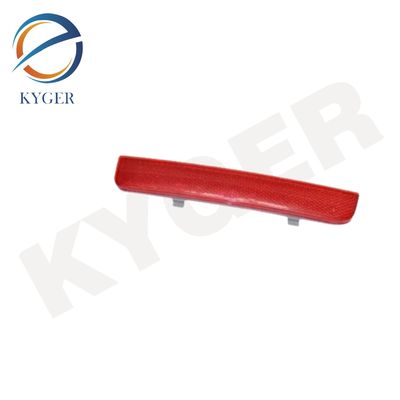 LR006348 Parti di sistema di illuminazione auto Riflettore del paraurti posteriore dell'auto LR006349 GLVG10013 Per Land Rover Range Rover Vogue 2010-2012