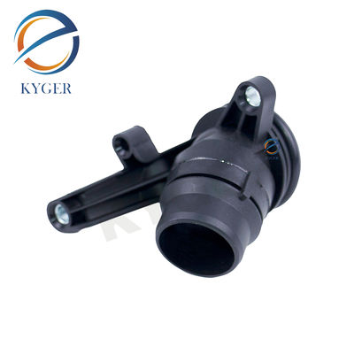 Connettore del tubo del radiatore inferiore LR013165 JDE9014 3.0L V6 Diesel Tube Connector Coolant Inlet Connecting Pipe For Land Rover