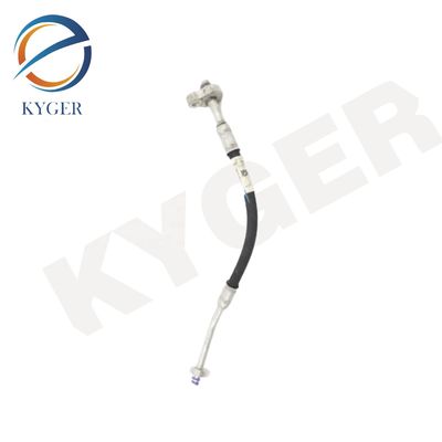 KYGER Sistema di raffreddamento di vendita calda Ricambi auto Radiatore Tubo idraulico per Land Rover OE LR027790