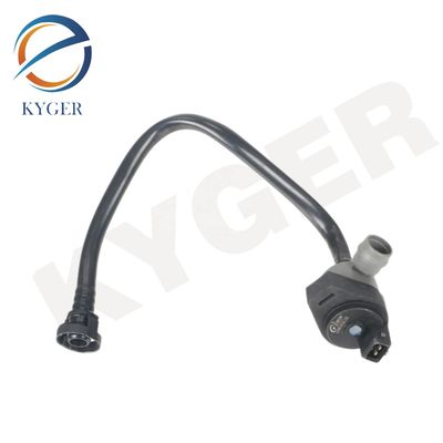 1390 7636 152 Valvo respiratore del serbatoio del carburante per sistemi di motori auto Valvo respiratore per BMW F10 F11 13907636152 Cardburne