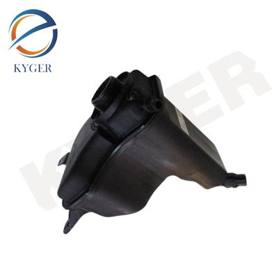 17137640514 Serbatoio di espansione del liquido di raffreddamento del motore per parti di auto 1713 7640 514 1713 7607 482 1713 7543 026 Per BMW E81 E90 E91 E92 E93 E88