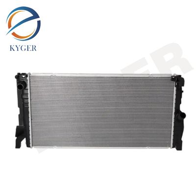 Sistema di raffreddamento KYGER 17117617639 Radiatore per BMW X1 F48 F49 X2 F39 F45 F46 17517617598 17117617636 17117617637 17117617635